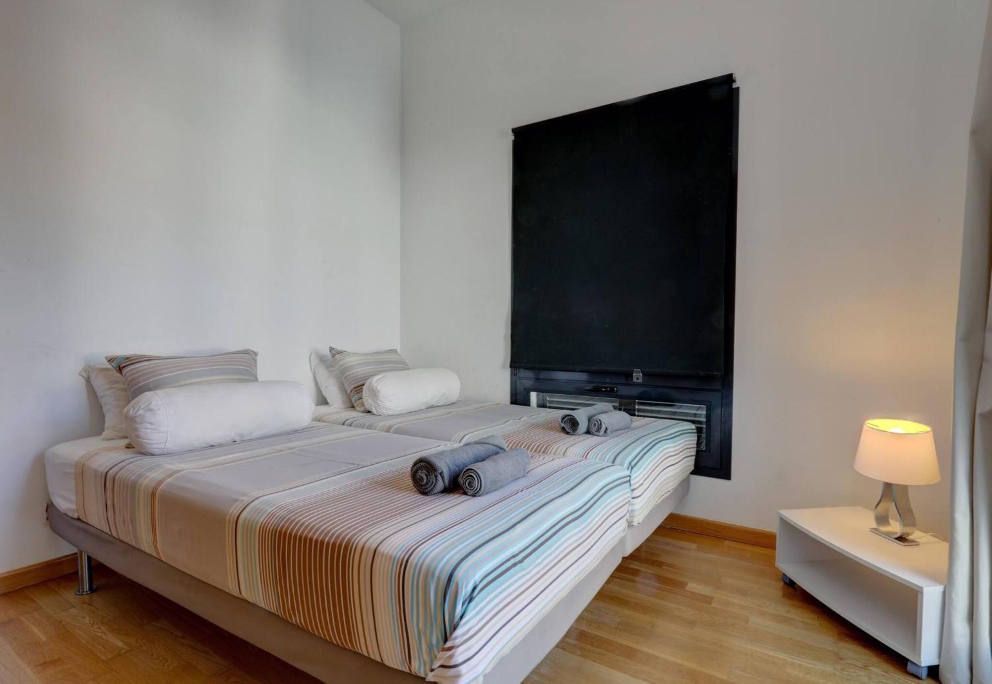 011 Bright And Spacious Villa With Private Pool ベナルマデナ エクステリア 写真