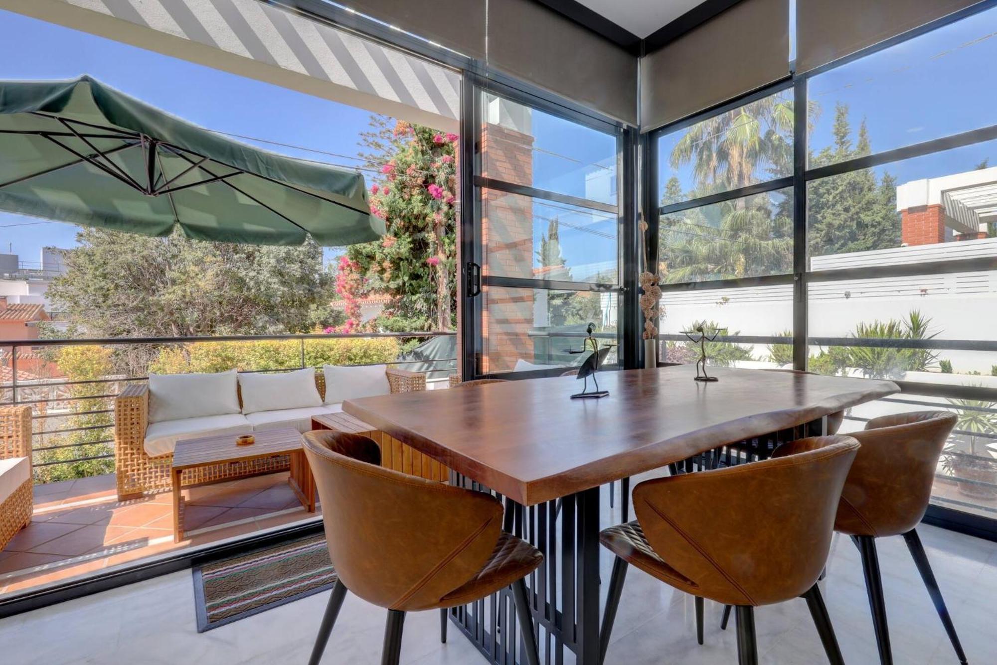 011 Bright And Spacious Villa With Private Pool ベナルマデナ エクステリア 写真